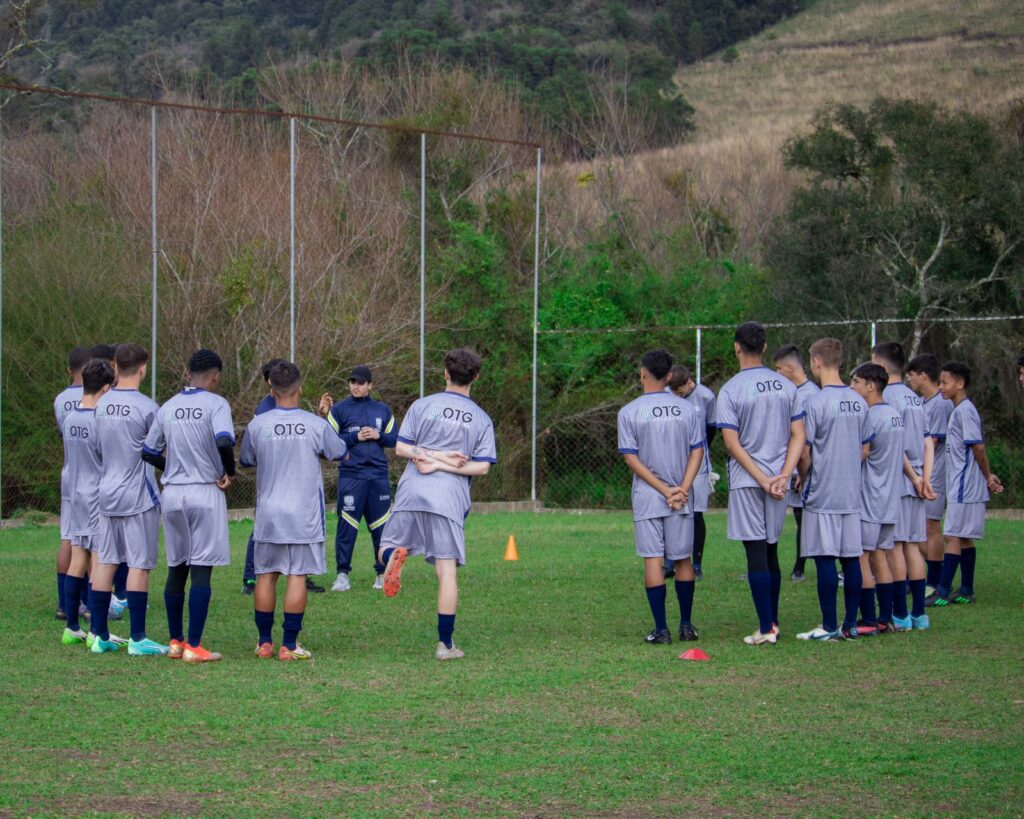 Copa Santa Catarina Sub-17 movimenta o esporte e a economia de Lages e  Correia Pinto ao acolher atletas de distintas partes do Brasil – Notícia no  Ato