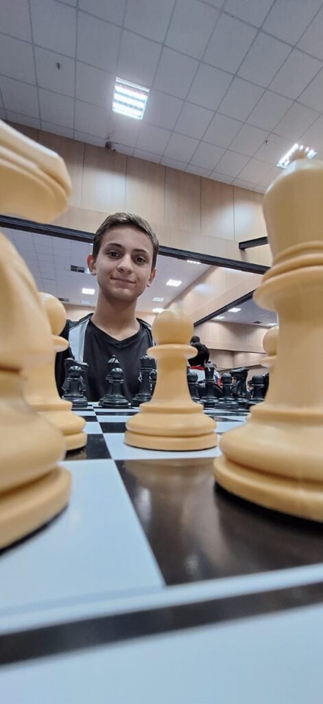 Lucas Buss é vice-campeão Brasileiro de Xadrez