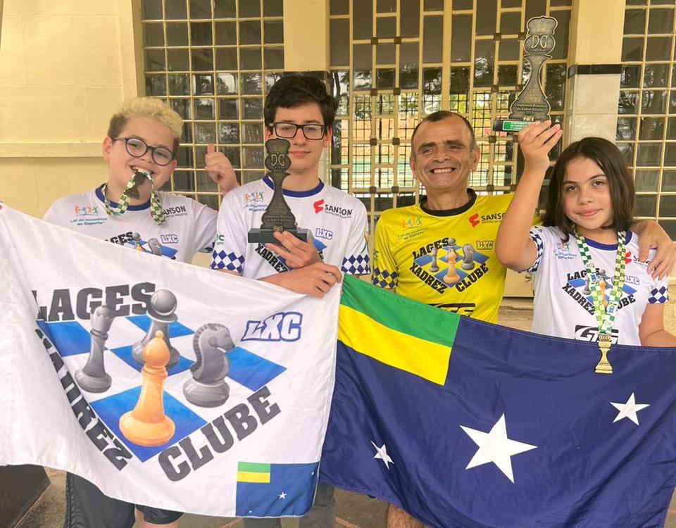 Aluna do Colégio de Aplicação conquista 2º lugar no Campeonato Brasileiro  de Xadrez Escolar - Univali