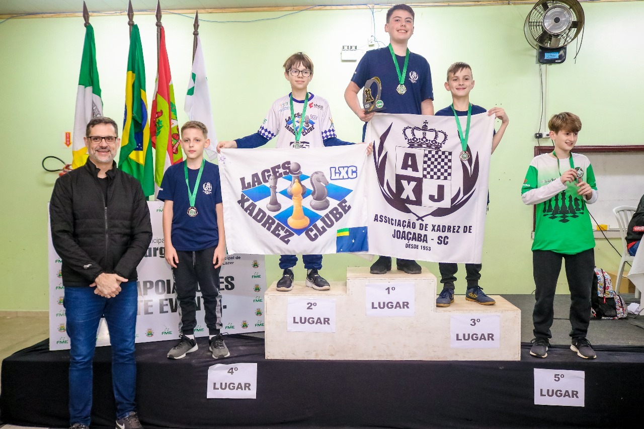 Lucas Buss é vice-campeão Brasileiro de Xadrez
