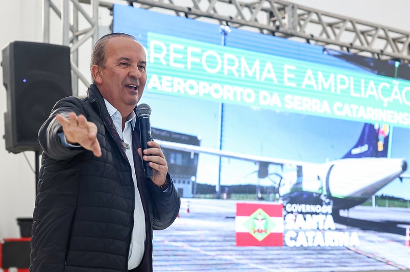 Jorginho Mello autoriza licitação para obras no Aeroporto da Serra