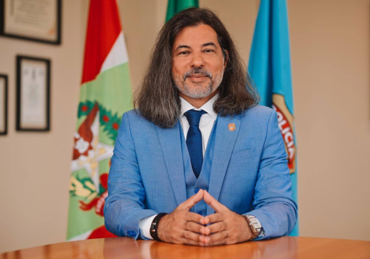 Polícia Federal empossa novo Superintendente Regional em Santa Catarina ...